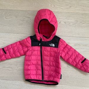 The North Face Thermoball jacket size 12-18 months